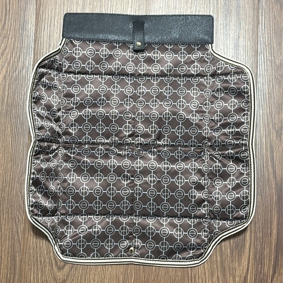 🔥🔥🔥Henri Bendel Black Diaper Bag w/ Changing Mat, Spacious Elegant Design🔥🔥🔥 - Picture 12 of 16